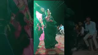 Piya mangwa De nai Pichkari masti dance shortvideo [upl. by Agee616]