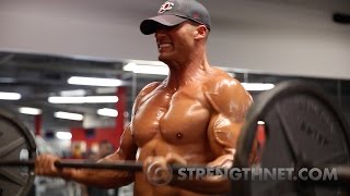 Fitness Model Remy Feniello Trains Upper Body [upl. by Fania]