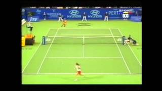 Serena Williams v Virginia Ruano Pascual Hopman Cup WTA HIghlights [upl. by Shepley602]