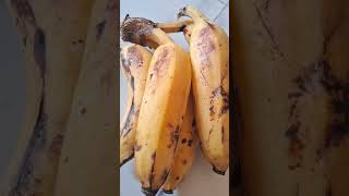 is it good to eat Banana for Diabetes patients shortvideohealthtipsdiabetesgoodhealth manthena [upl. by Nosnah]