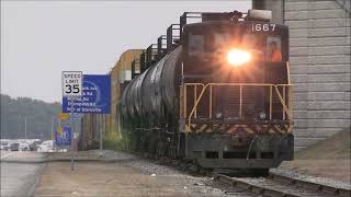 Centercab switcher locomotive pulls massive train  Seaview Railroad [upl. by Alenairam]