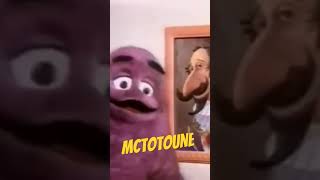 McTotoune vous réserve une surprise  le cadeau mystère  comedyshorts [upl. by Goldy]