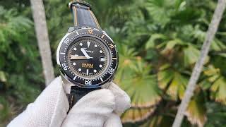 Squale 1521 Marina Militare Dive Watch [upl. by Suiravaj]