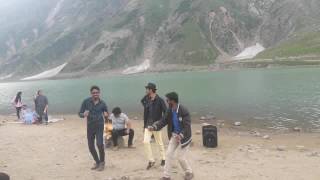 Afghan Jalebi song dance at Jheel saif ul malook  Travelling PK [upl. by Obeng]