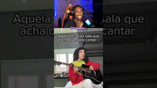 Aquela mina da sala que acha que sabe cantar [upl. by Llerehs]