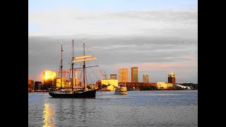 Zeilschepen in Amsterdam oa Soeverein Abel Tasman en VOCschip Amsterdam [upl. by Ymarej]