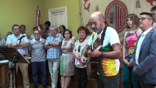 FERMIN BALENTZIA INTERPRETA UNA DE SUS CANCIONES quot ALTO DE LOITI quot [upl. by Adnilahs]