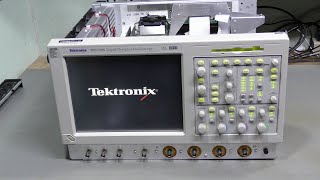 154  Tektronix TDS7104 oscilloscope repair [upl. by Balling]