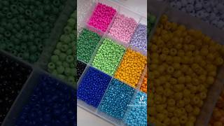 Seed Beads 🤩😍 kellyprepsterstudio beadbuddies smallbusiness braceletbusiness seedbeads [upl. by Leitman283]