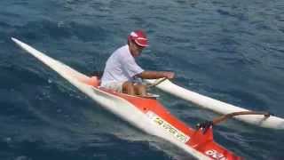 Pirogue Raiatea V1 polynésie technique pagaie dans vague de voilier Technical paddle polynesia [upl. by Bardo]