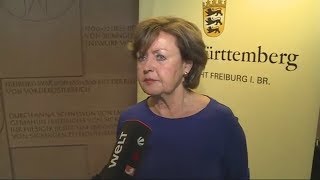 GERICHTSREPORTERIN FASSUNGSLOS Strafrahmen nicht ausgeschöpft [upl. by Juline803]