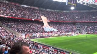 AJAX  WILLEM II  5  0  5 mei 2013  Doek met de schaal komt naar beneden [upl. by Anuqahs]