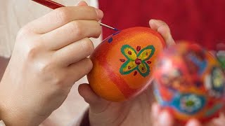 Holy Thursday highlights Orthodox Easter egg tradition [upl. by Yrnehnhoj438]