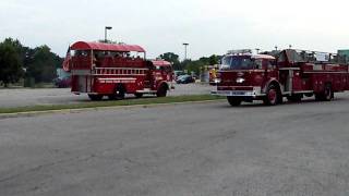 Chicagoland Emergency Vehicle Lights and Sirens Parade 852011 [upl. by Aivull]