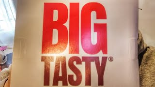 il BIG TASTY FA SCHIFO [upl. by Routh381]