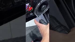 Instalación de Altavoz en tu Audi ¡Eleva tu Experiencia de Sonido 🔊🚗 [upl. by Anuaf]