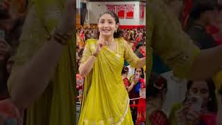 geeta rabari garba dance garba navratrispecial newsong religion geetarabari geetarabaristatus [upl. by Brenza369]