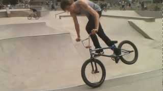 Mike Hoder Animal Jam Greenlake Bmx Seattle [upl. by Anwahs621]