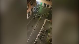 Lassalto ai tifosi del Siviglia a Roma le immagini dellattacco riprese dallalto [upl. by Saticilef274]