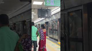 Howrah metro metro everyone viralvideo [upl. by Pooi]