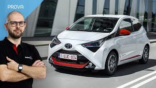 Toyota Aygo restyling  Ti connette e ti protegge [upl. by Aradnahc289]