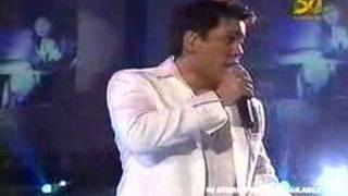 Martin Nievera and Regine Velasquez  Broadway Musical Medley [upl. by Yarled364]