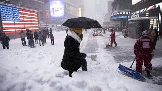 Sneeuwstorm New York City 5 min [upl. by Jary]