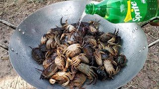 Tasty Fried Crab With Sprite  Field Crab Cooking with Sprite [upl. by Antebi]