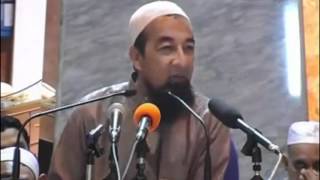 Ustaz Azhar Idrus Jangan Tafsir Sendiri Al Quran [upl. by Annauqaj]