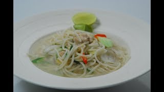 Chicken Noodle Soup Thai Style  Cooksmart  Sanjeev Kapoor Khazana [upl. by Wong]