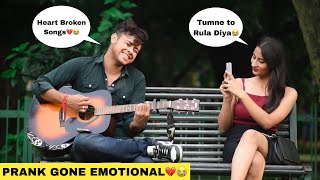 Randomly Singing 7Min Back To Back Hindi Songs Mashup  Amazing Girl Reaction Prank Video  Jhopdi K [upl. by Hgielar]