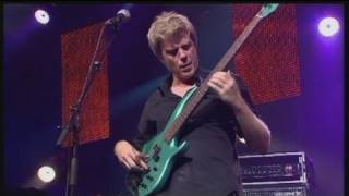 euronews le mag  Kyle Eastwood auf Europatournee [upl. by Annaierb]