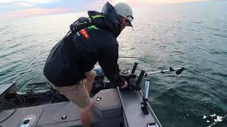 How to use a downrigger for salmon and trout fishing [upl. by Cogswell]