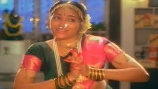 Swayam Krushi Movie  Manchhi Vennela Video Song  Chiranjeevi Vijayashanti [upl. by Meesaw679]