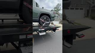 Rivian rt1 how to tow guide C’RAY TOWING [upl. by Wilkison]