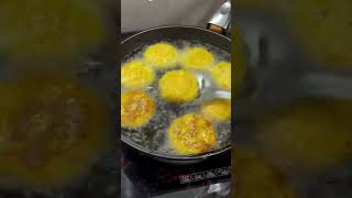 healthy🫑🌿🥦🥒 vegetable pakoda 🧆🧆🧆kale tel ke kale pakode🧆🧆healthy breakfast🧆🧆shortsvideo [upl. by Raddi]