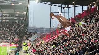 FC St Pauli FC Bayern München USP Schickeria gemeinsame FreundschaftsChoreo [upl. by Krystin155]