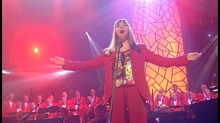 Charlotte Church quotCharlotte Churchquot 1999 Part 4 quotMen of Harlechquot CymraegWelshEnglish lyrics [upl. by Burnaby]