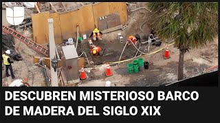 Aparece un misterioso barco de madera del siglo XIX en las calles de Florida [upl. by Basia391]