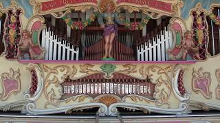 Orgue de barbarie à Thun [upl. by Morrell]