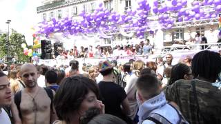 Gay Pride Paris 2012 Marche des fiertés LGBT [upl. by Kathlin14]