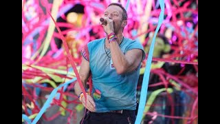 Coldplays Chris Martin suffers accident as he falls through trapdoor on stage mid concert【News】 [upl. by Llorre]