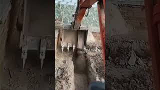 Bungalow foundation pit excavation tool Good tools and machinery can increase work efficiency [upl. by Aneleairam]