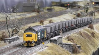 Heaton Lodge Junction  Britains Biggest Model Railway [upl. by Rebba]