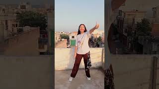 jene ke hai char din😎danceyoutubeshort [upl. by Eremihc]