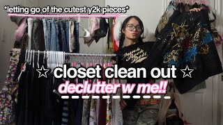 CLOSET CLEANOUT  DECLUTTER W ME ♡ [upl. by Omland]