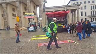 Protestveranstaltung Brandenburger Tor am 10102024 Rede Herr Schmücker Geschäfsführer der FDS UG [upl. by Astrahan522]