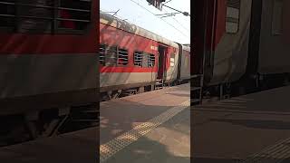 Howrah Mumbai Gitanjali superfast express hindisong bollywoodsongs quaid bollywood [upl. by Alleuqahs]