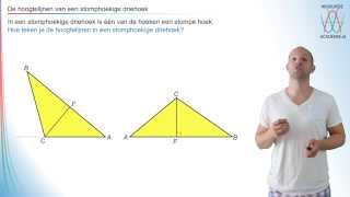 Vlakke meetkunde  de hoogtelijnen van een stomphoekige driehoek  WiskundeAcademie [upl. by Ikkin]