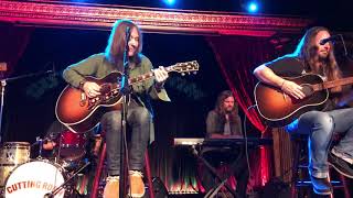 Blackberry Smoke  Medicate My Mind acoustic  The Cutting Room NYC 982018 [upl. by Berrie]